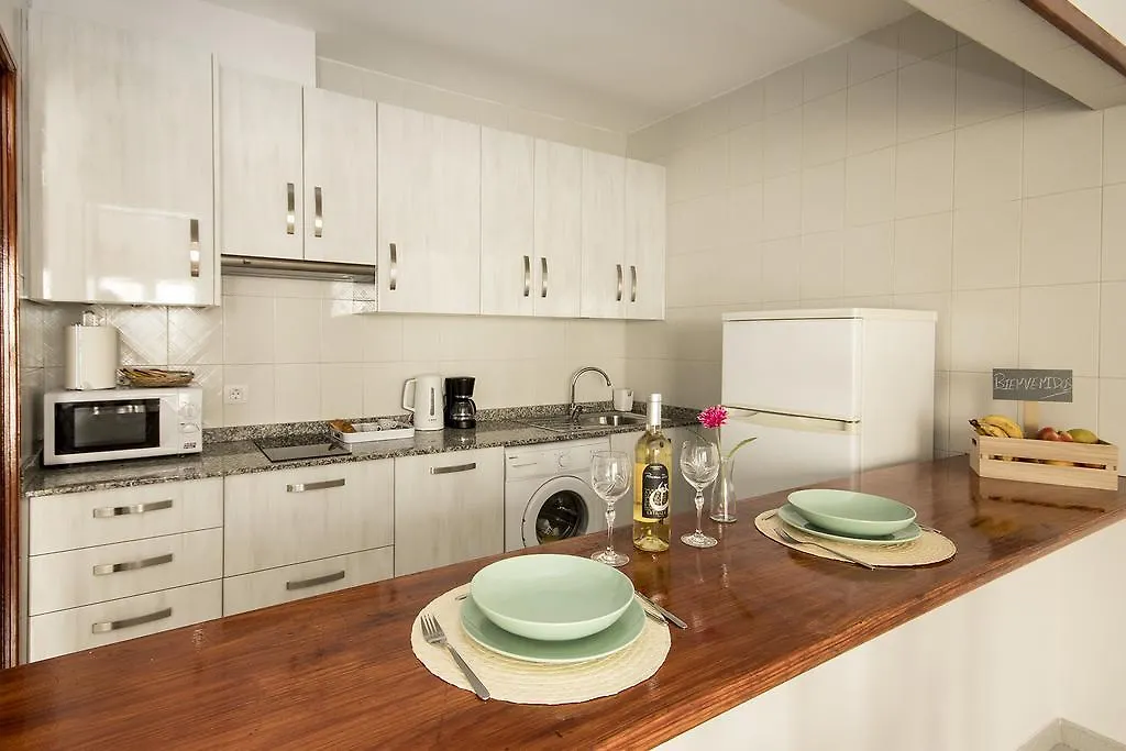 Apartamento Almirante Vv Arrecife  Apartment